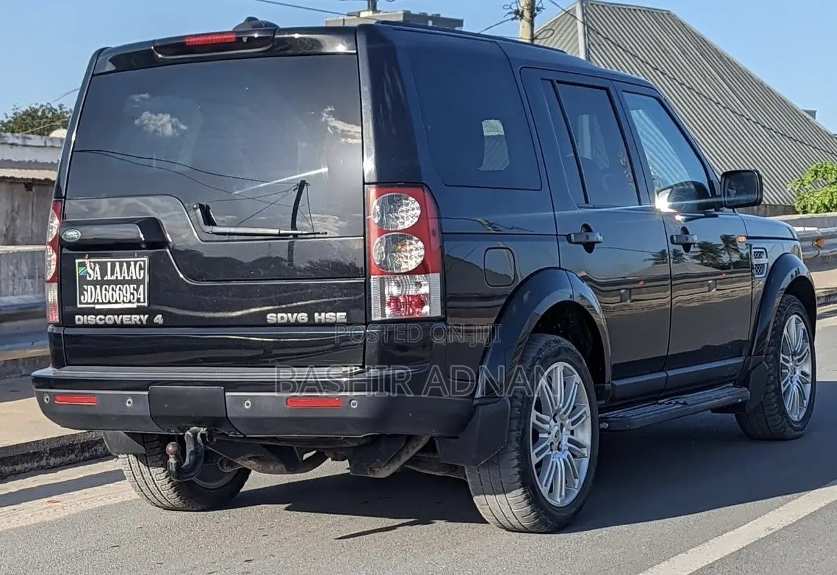 Land Rover Discovery 2013 Black