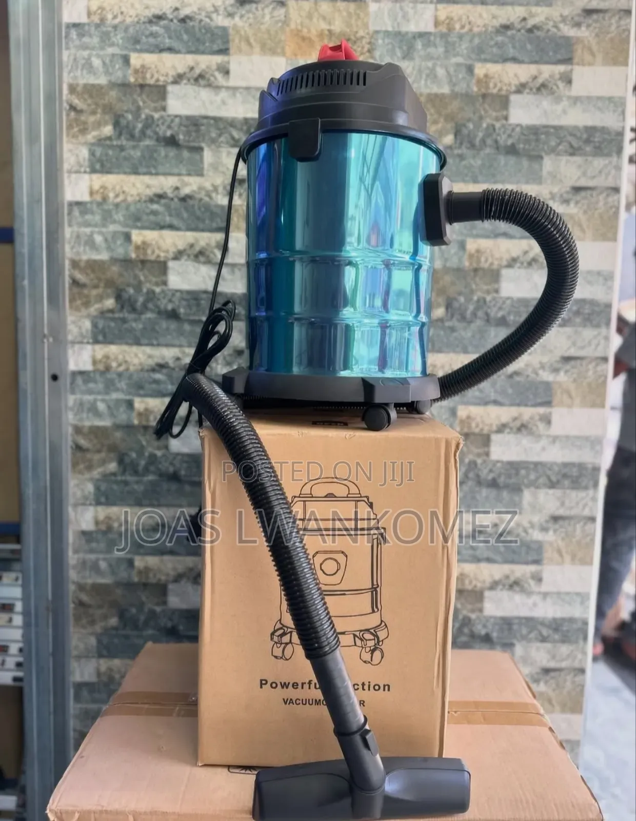 Dry Wet Vacuum Cleaner.