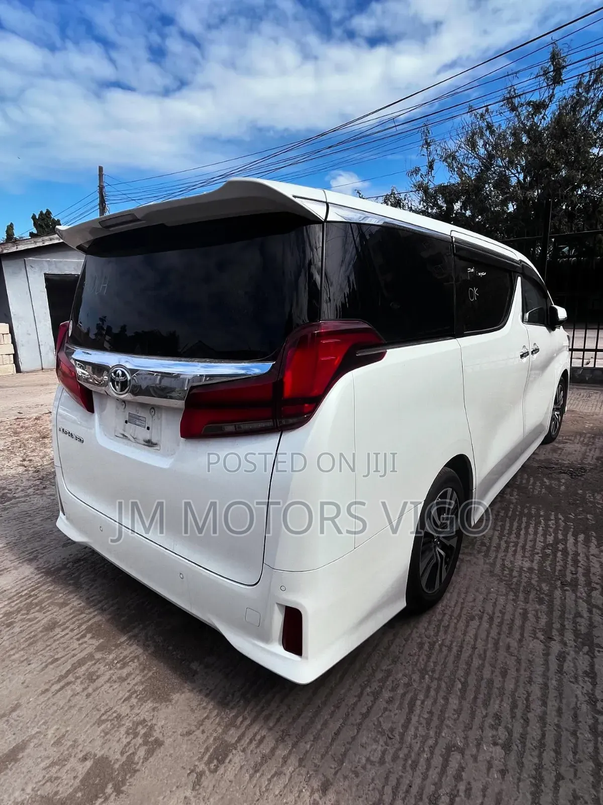 Toyota Alphard 2020 White