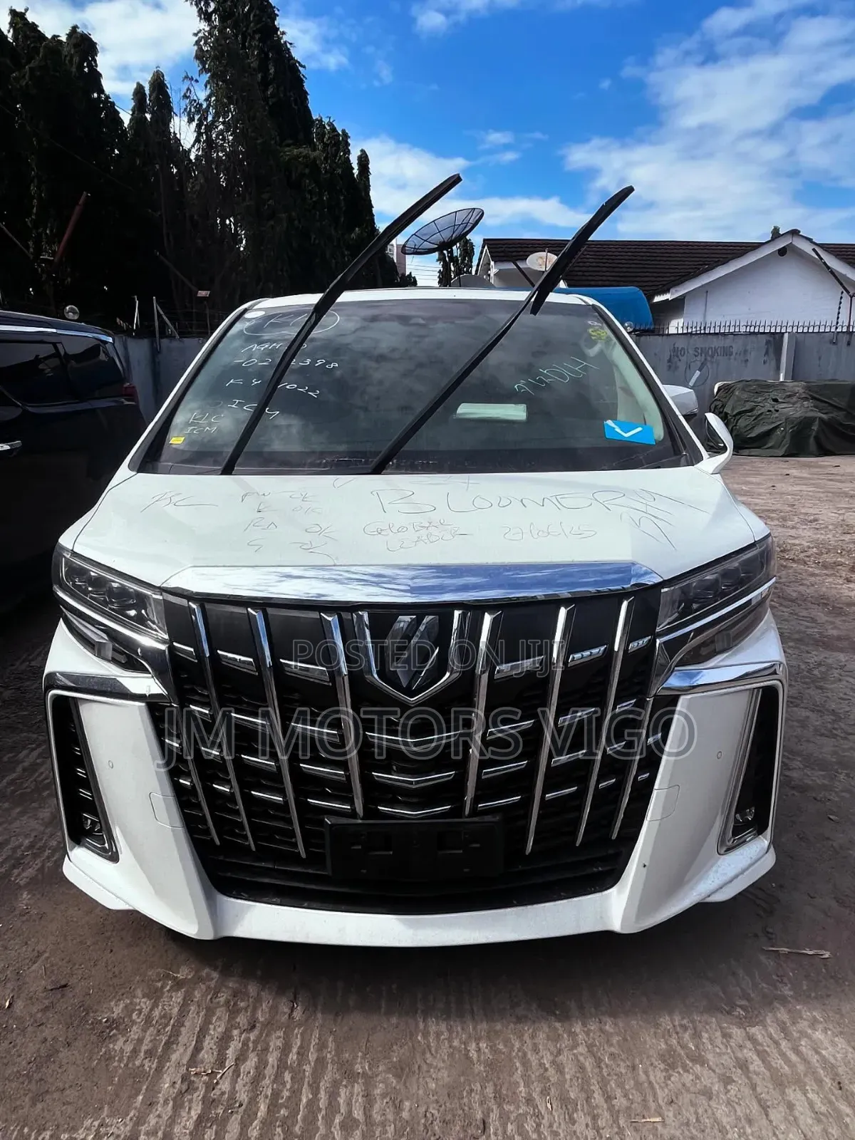 Toyota Alphard 2020 White