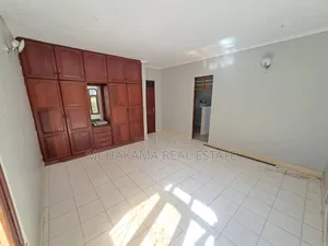 4bdrm Block of Flats in Yusuph Mchakama, Mbezi Beach for sale