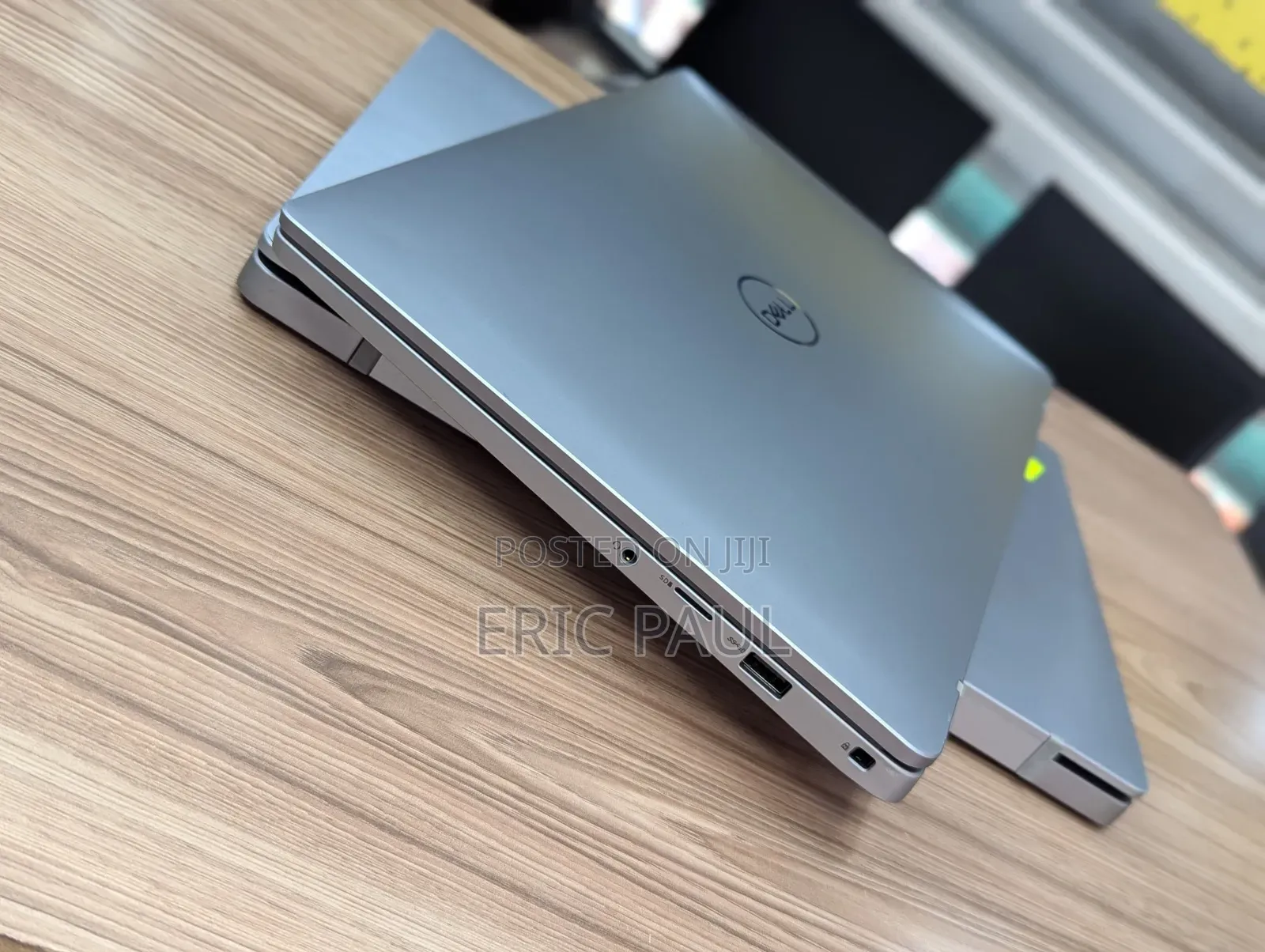 New Laptop Dell Latitude 7400 8GB Intel Core I5 SSD 256GB