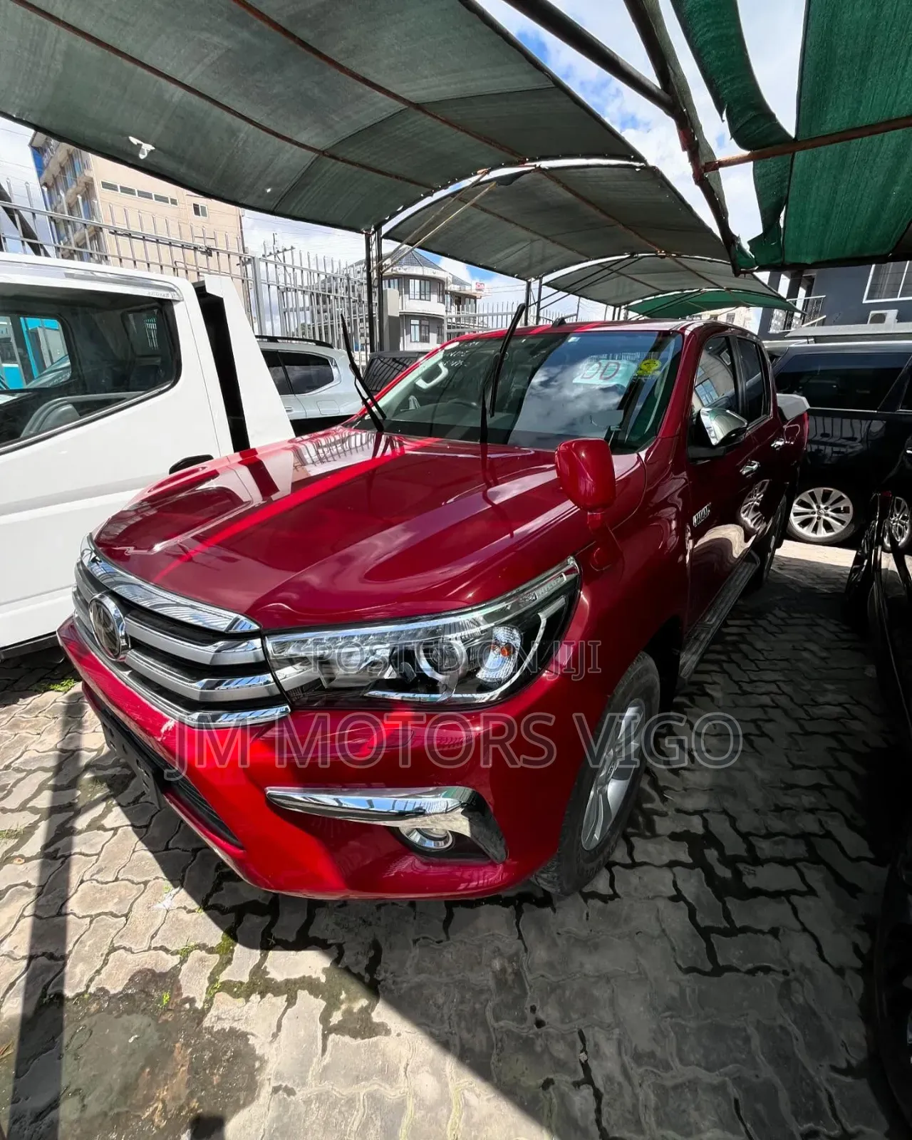 Toyota Hilux 2019 Burgundy