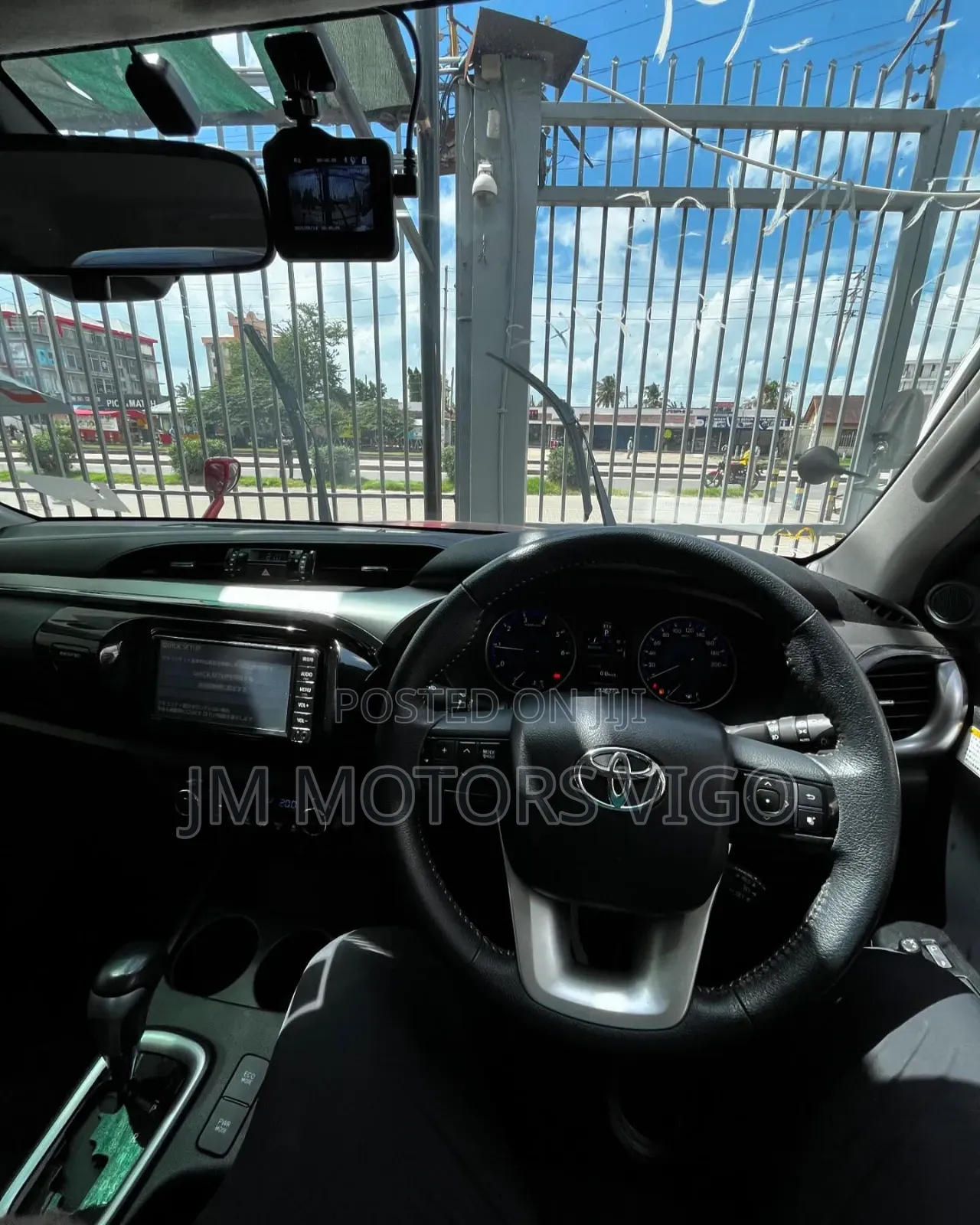 Toyota Hilux 2019 Burgundy