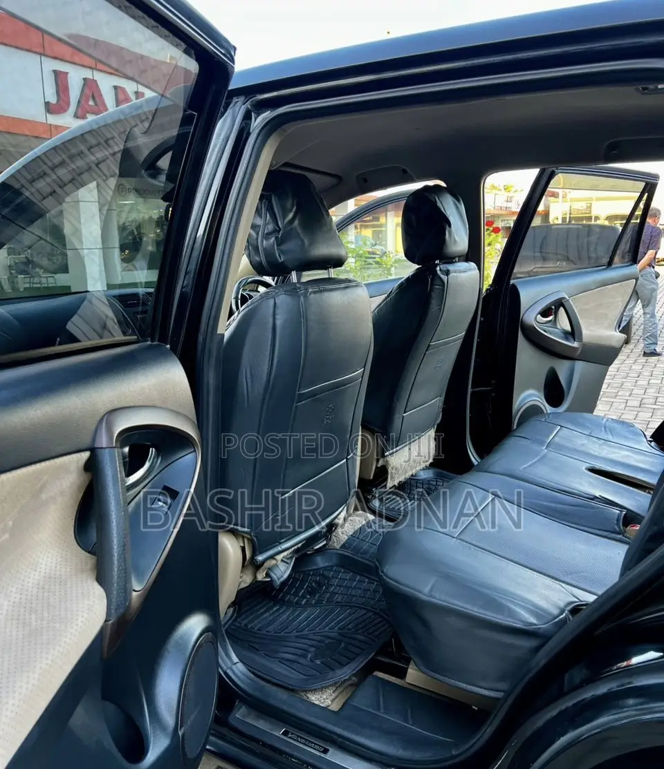 Toyota Vanguard 2008 Black