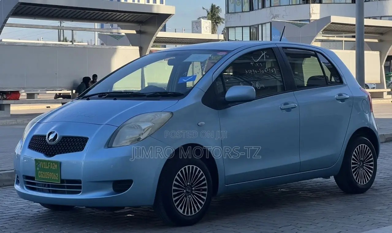 Toyota Vitz 2007 Blue