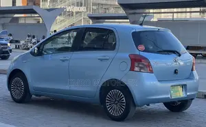 Toyota Vitz 2007 Blue