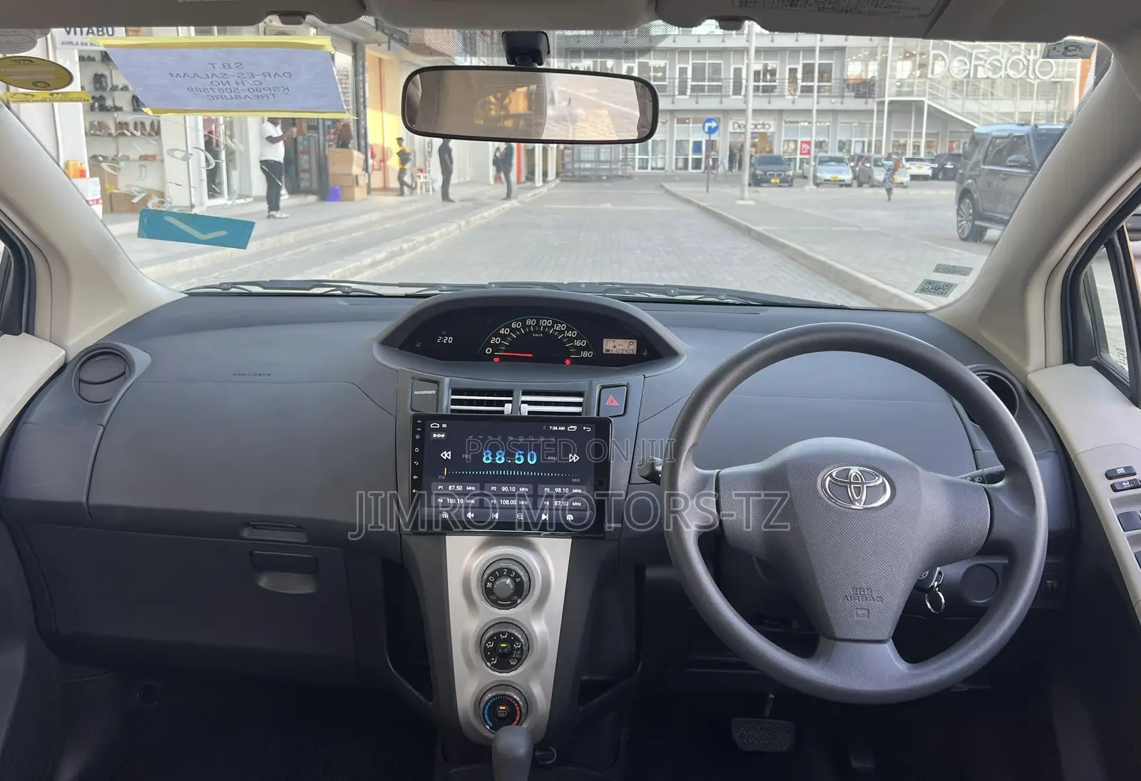 Toyota Vitz 2007 Blue