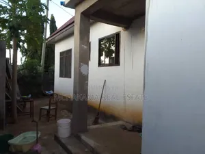 3bdrm House in Yusuph Mchakama, Bunju for sale
