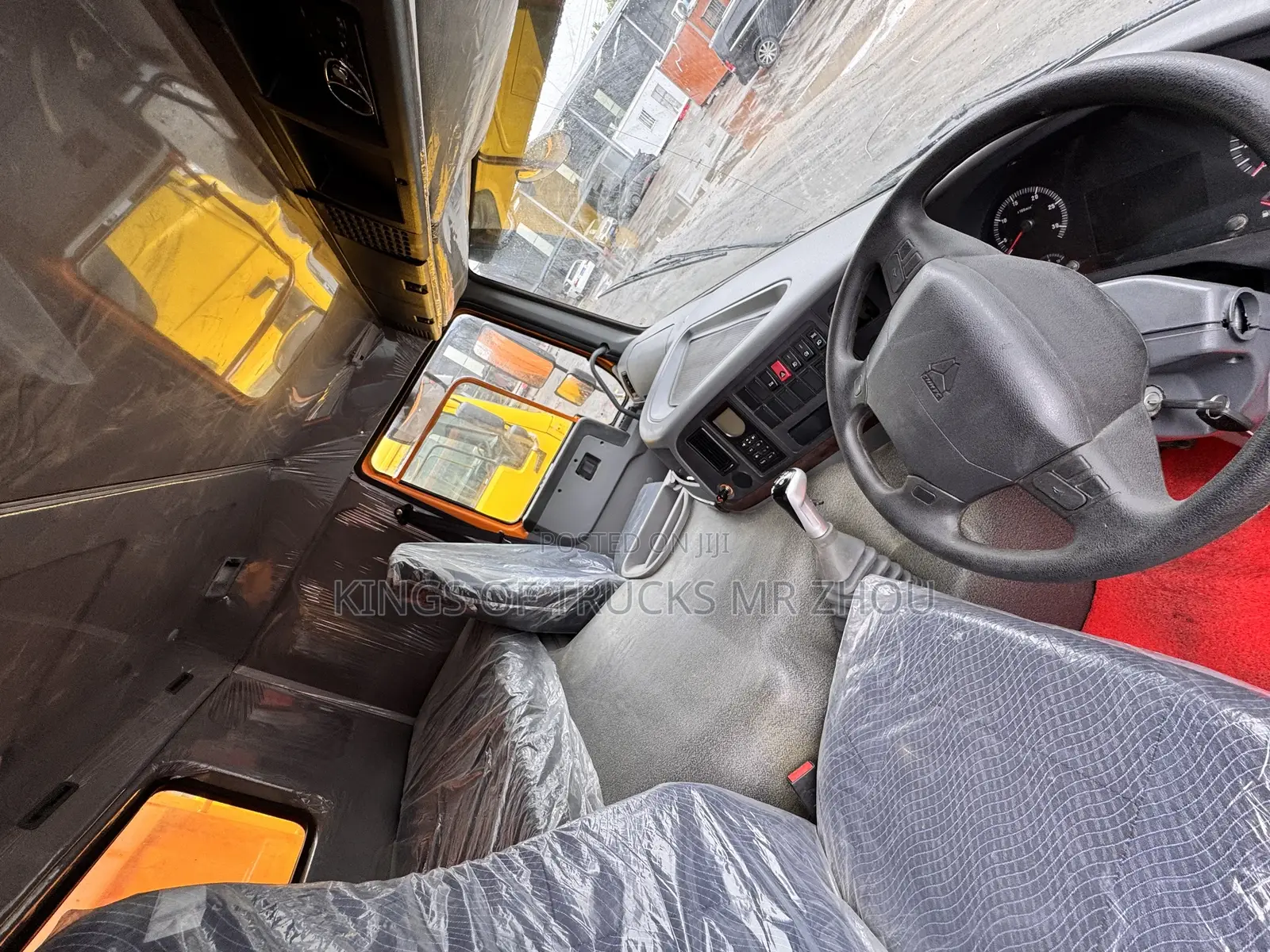 Ready to Order Howo 6x4 Dump Truck 375 Hp