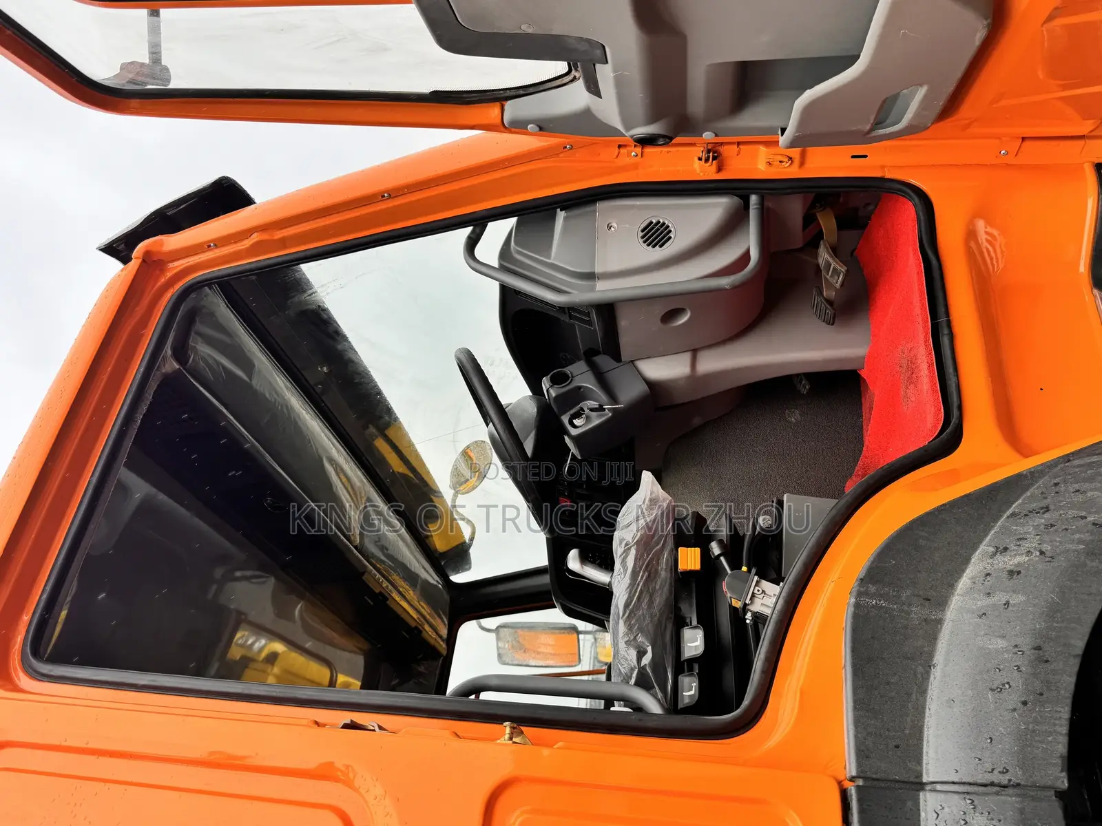 Ready to Order Howo 6x4 Dump Truck 375 Hp