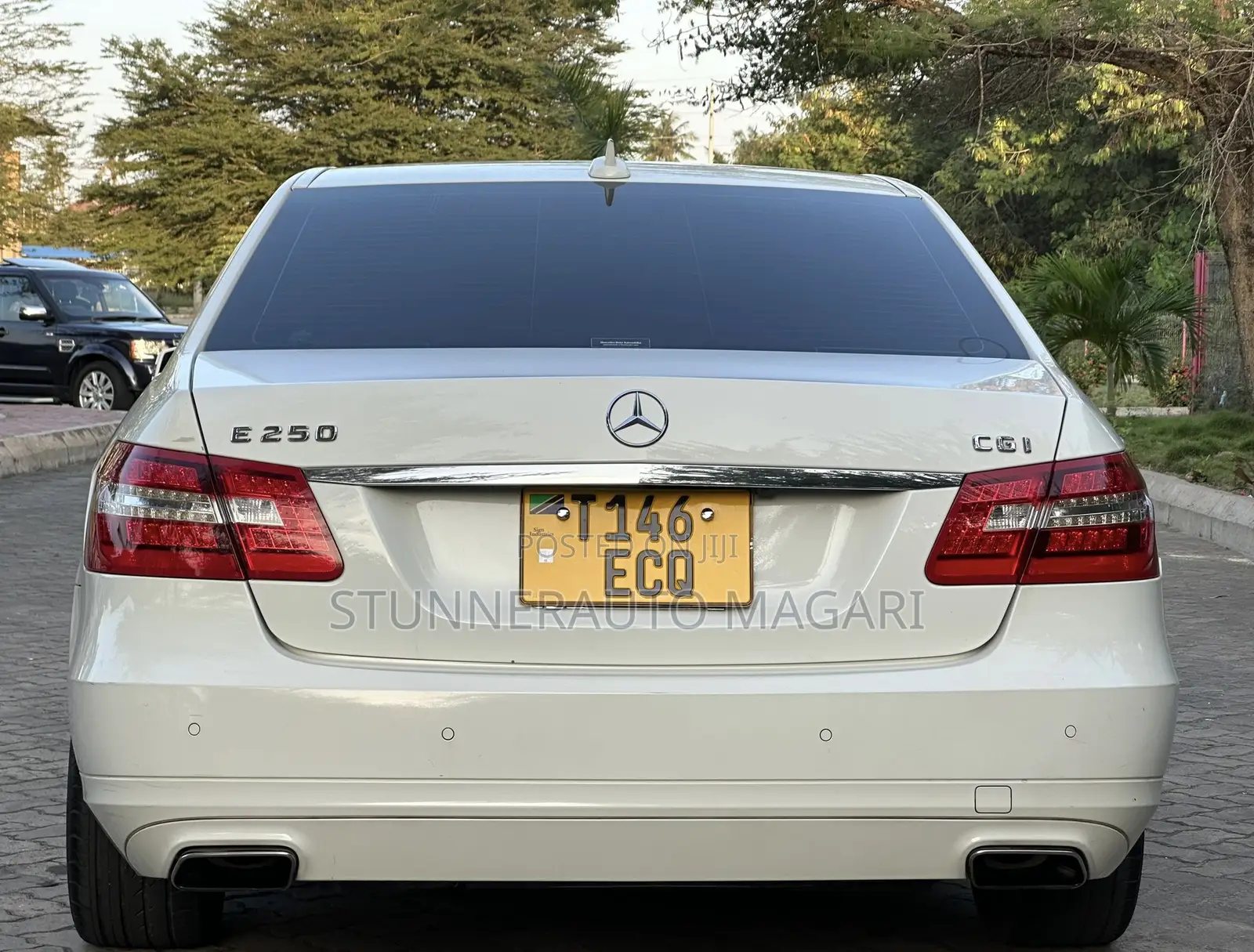 Mercedes-Benz E200 2012 White