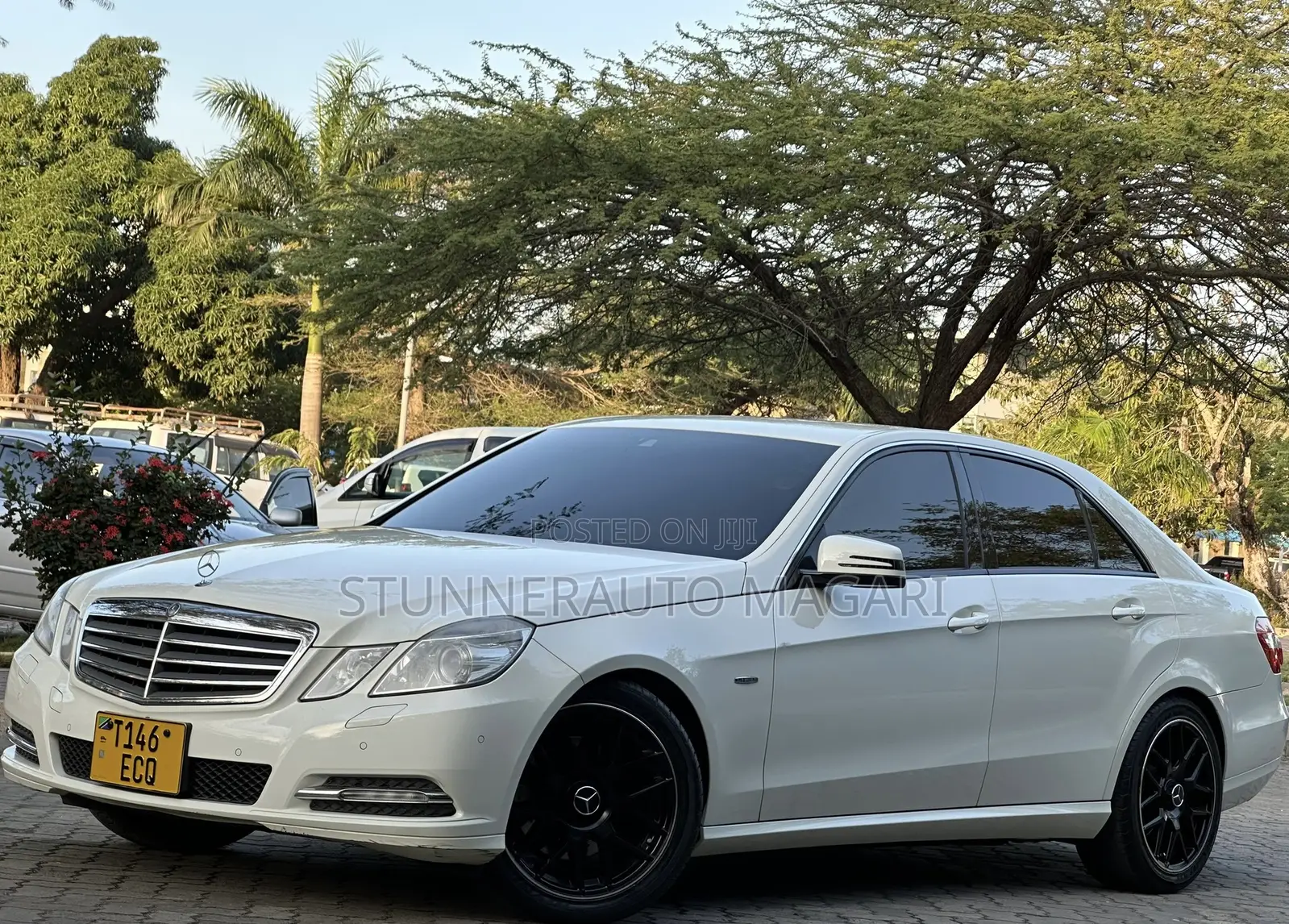 Mercedes-Benz E200 2012 White