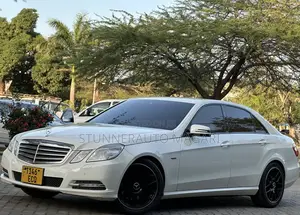 Mercedes-Benz E200 2012 White