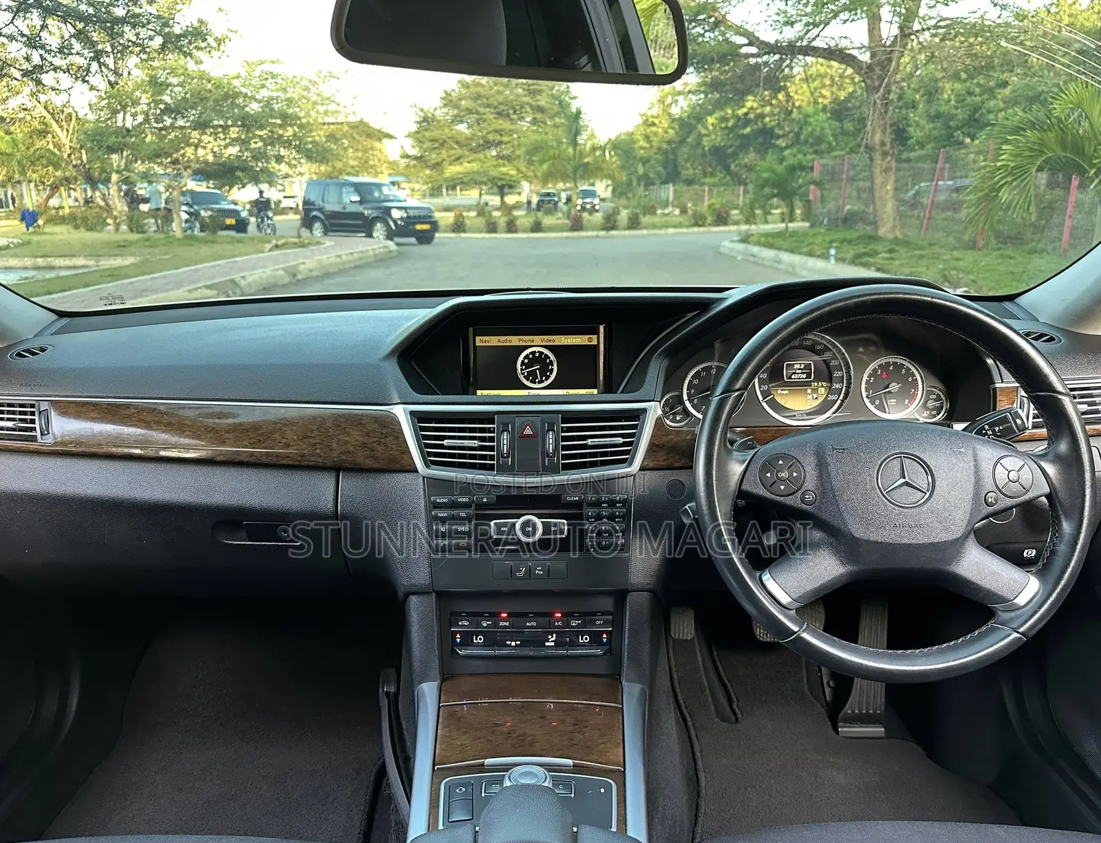 Mercedes-Benz E200 2012 White