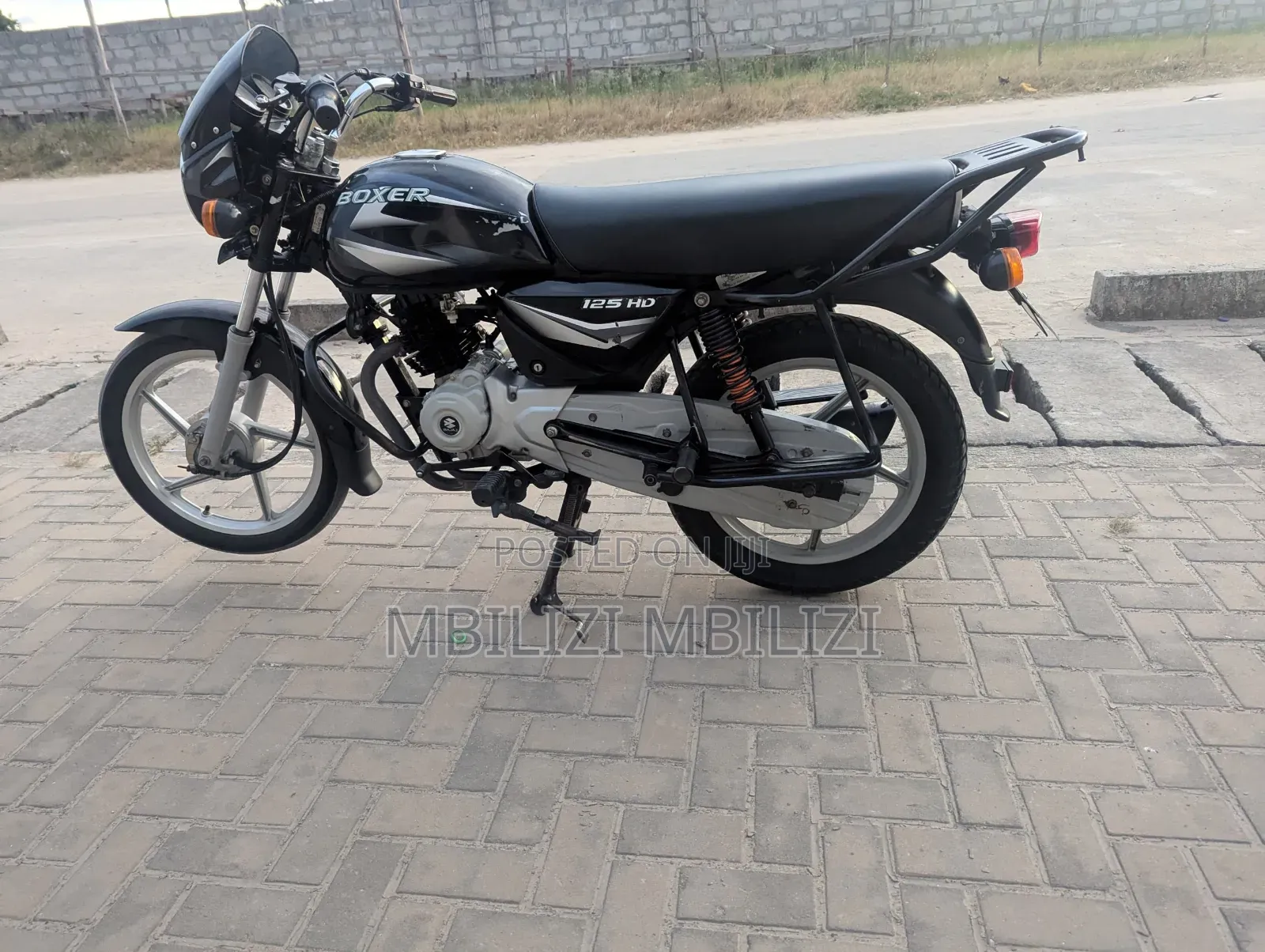 Bajaj Boxer 125 2024 Black