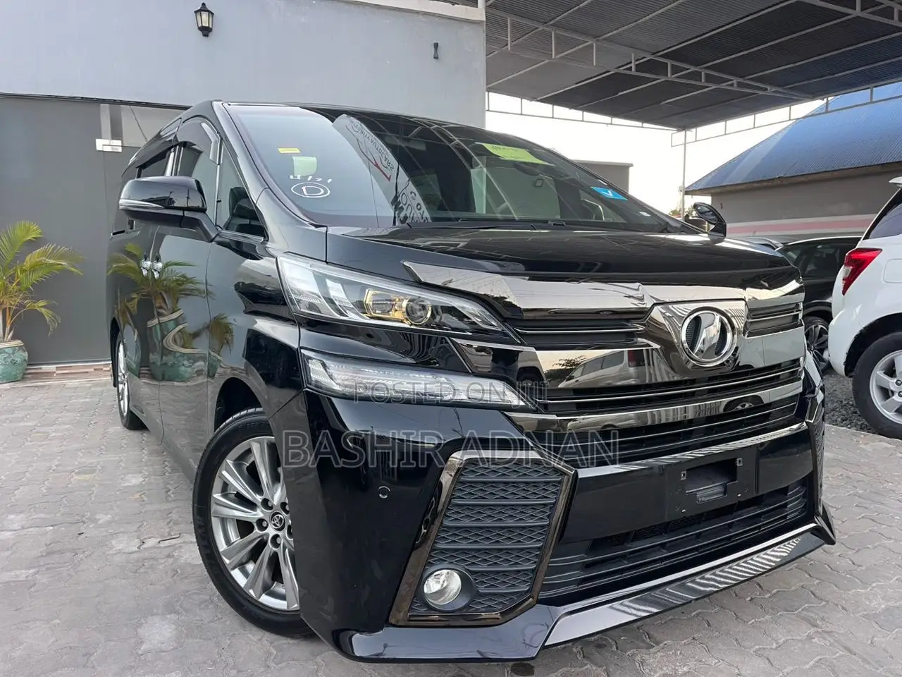 Toyota Vellfire 2016 Black