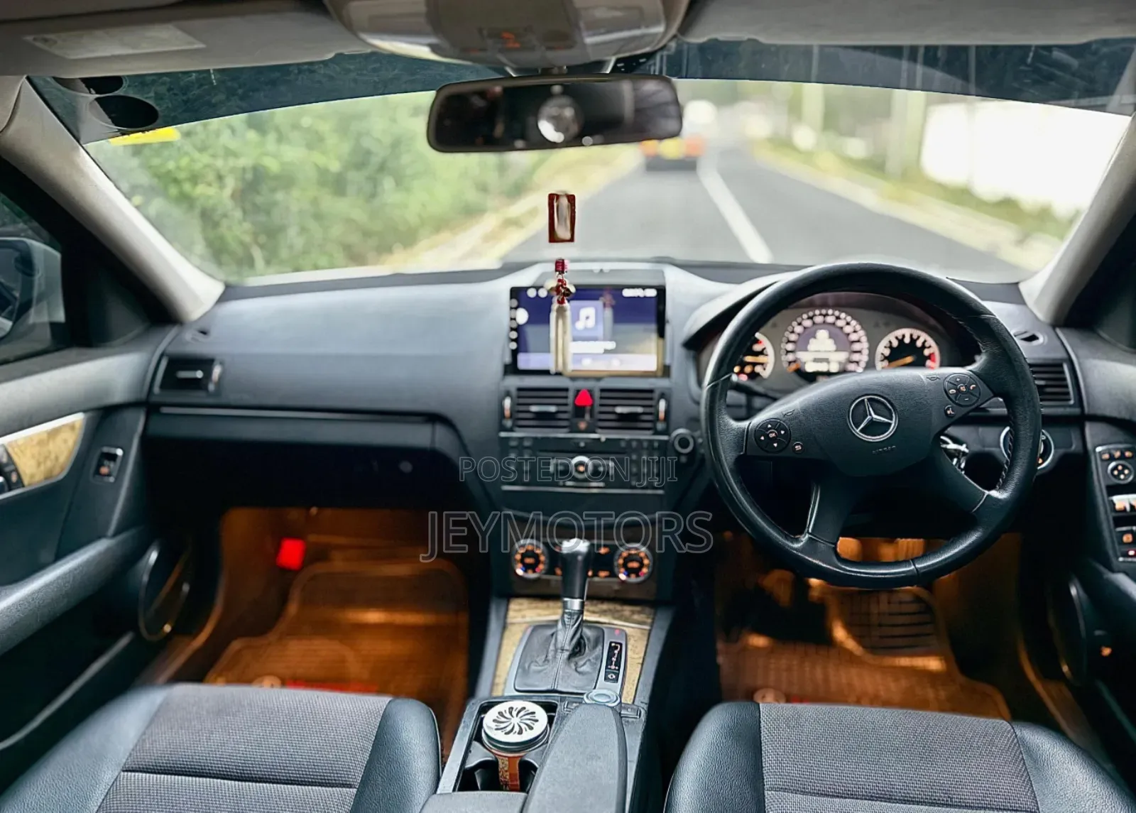 Mercedes-Benz C-Class 2008 White