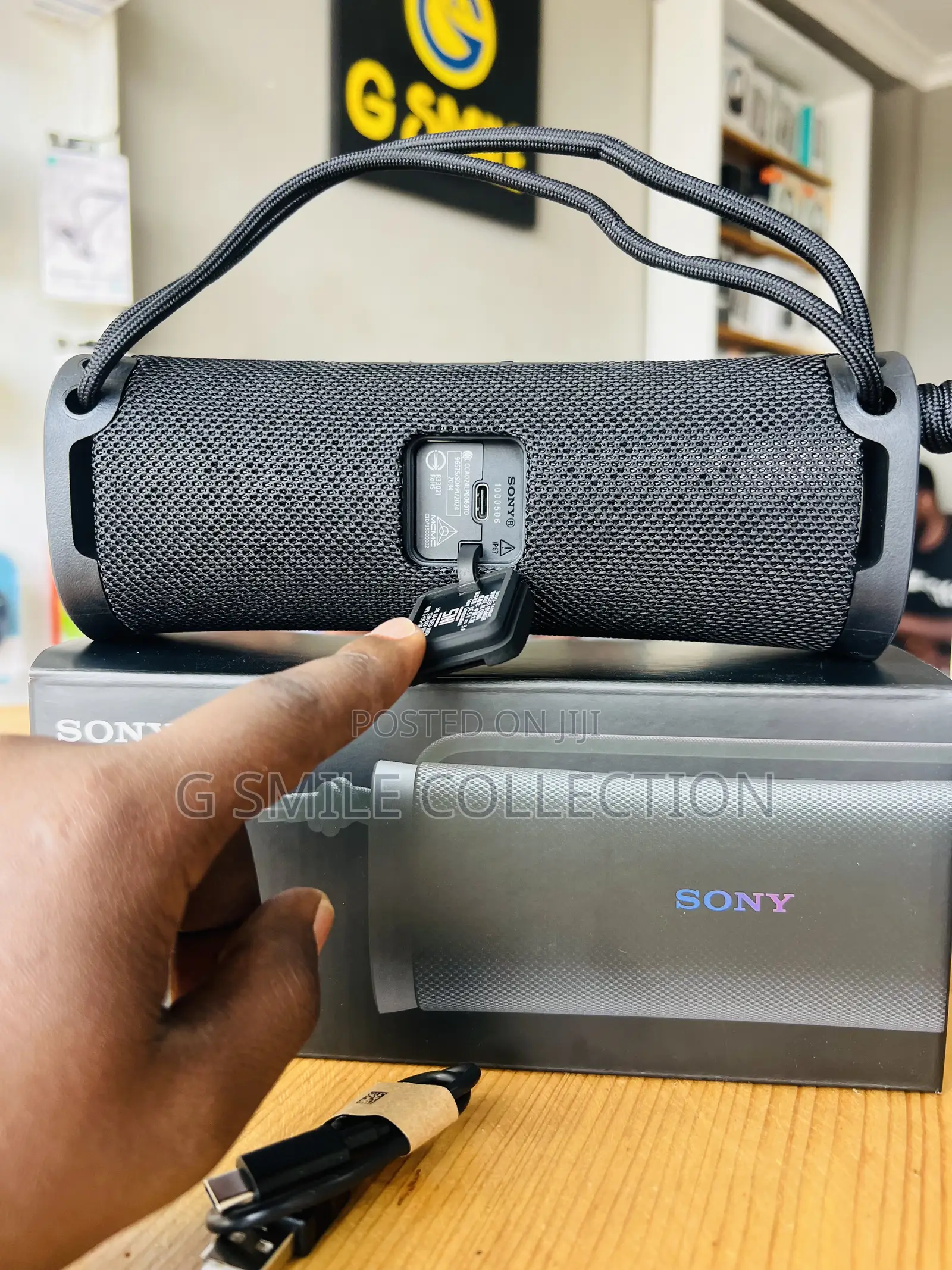 Sony Ult Field1 Power Sound Wireless Bluetooth Speaker