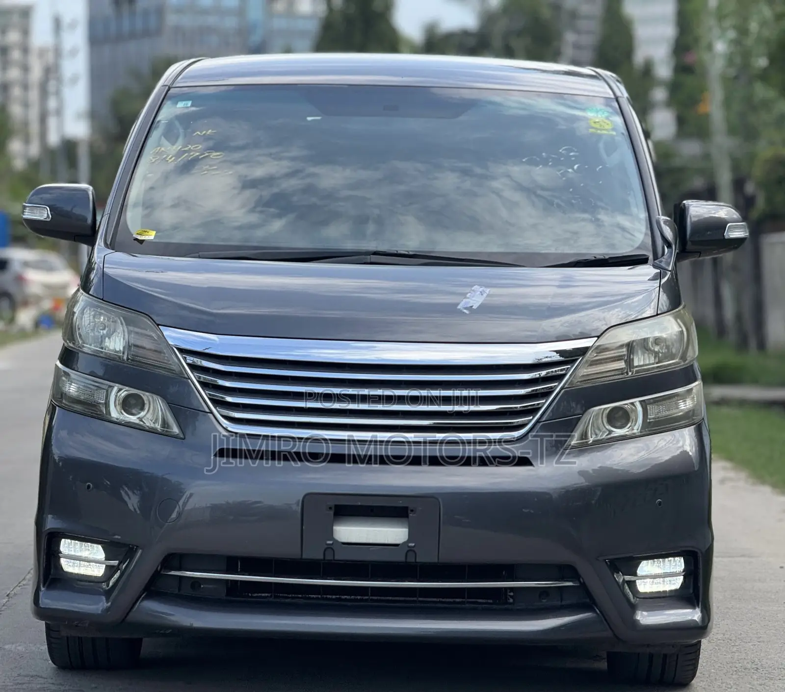 Toyota Vellfire 2009 Gray