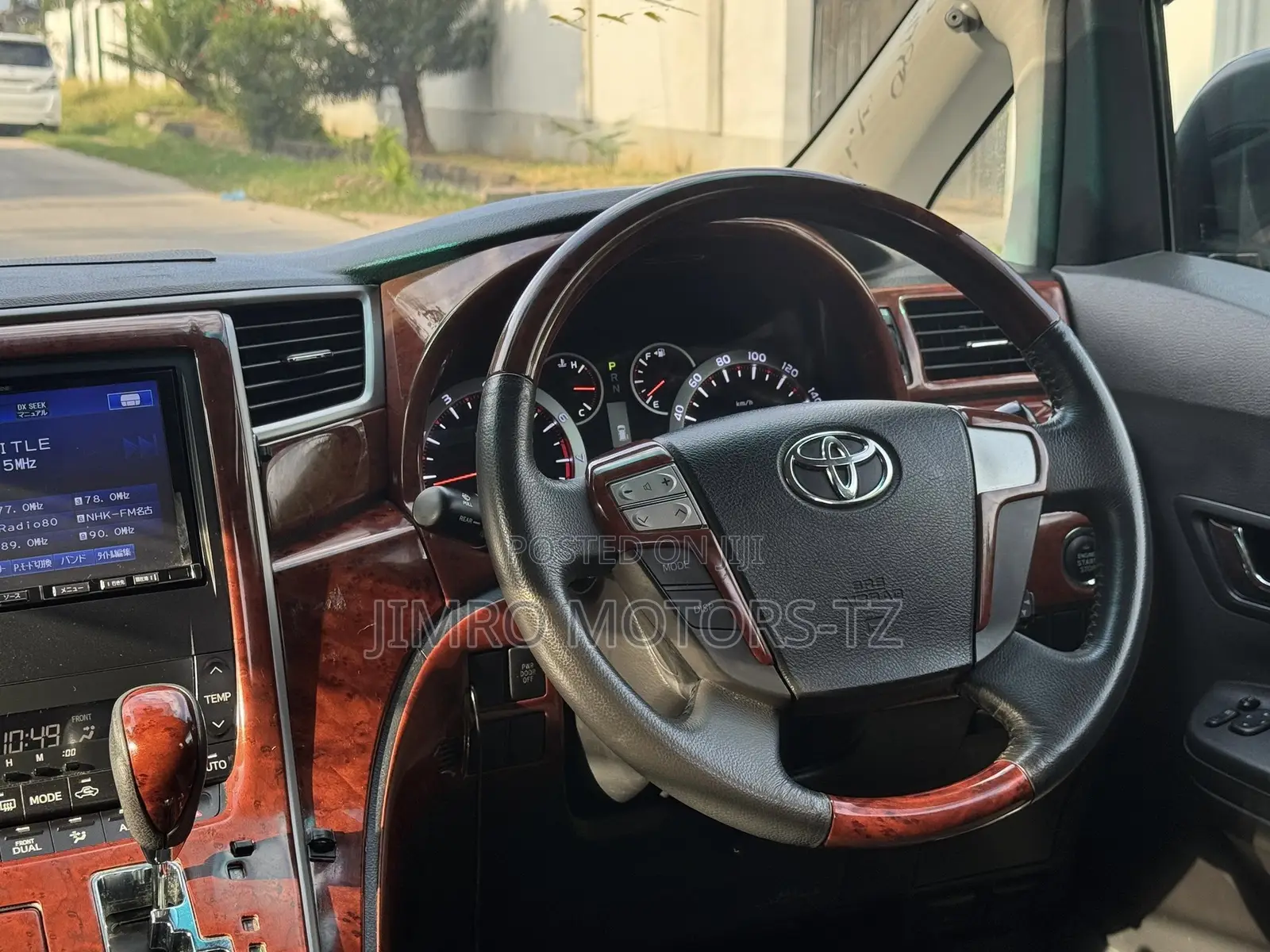 Toyota Vellfire 2009 Gray
