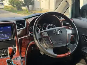 Toyota Vellfire 2009 Gray