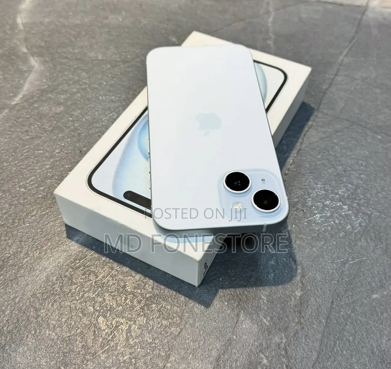 New Apple iPhone 15 128 GB Blue