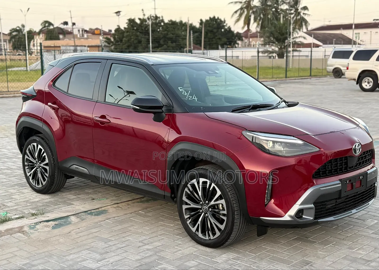 Toyota Yaris Cross 2024 Burgundy