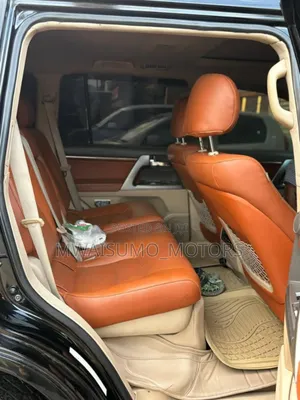 Toyota Land Cruiser 2015 Black
