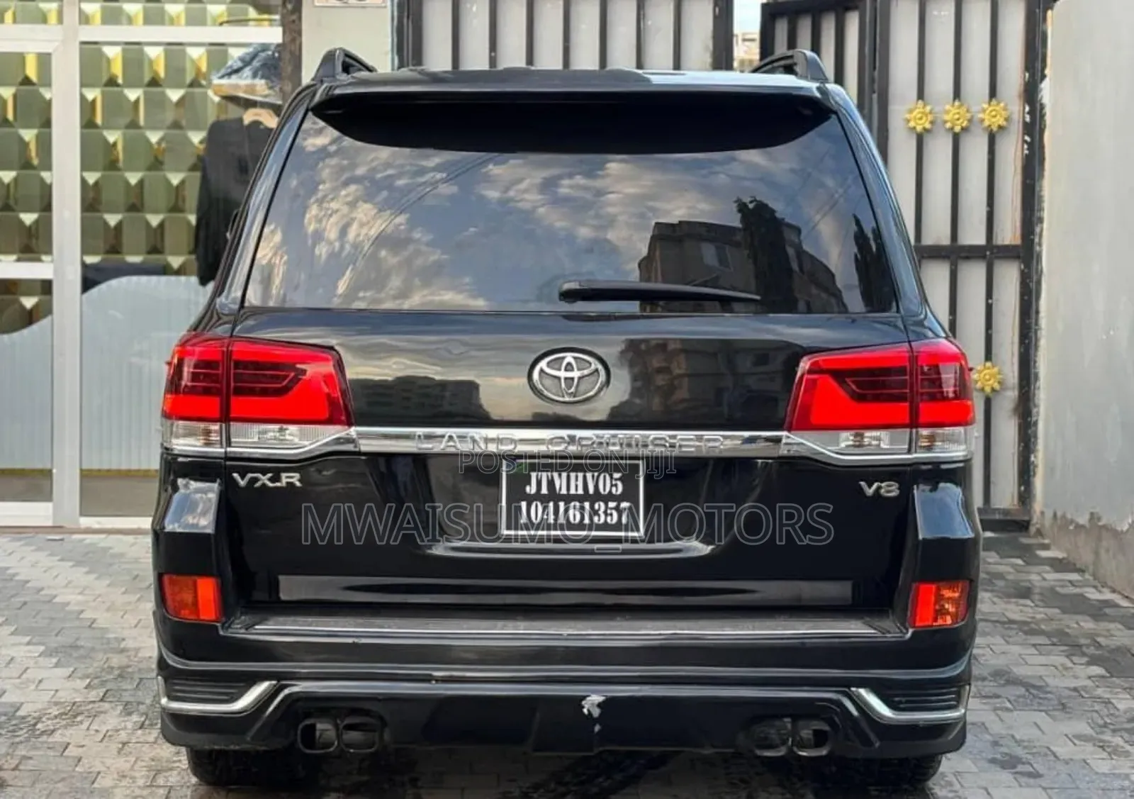 Toyota Land Cruiser 2015 Black