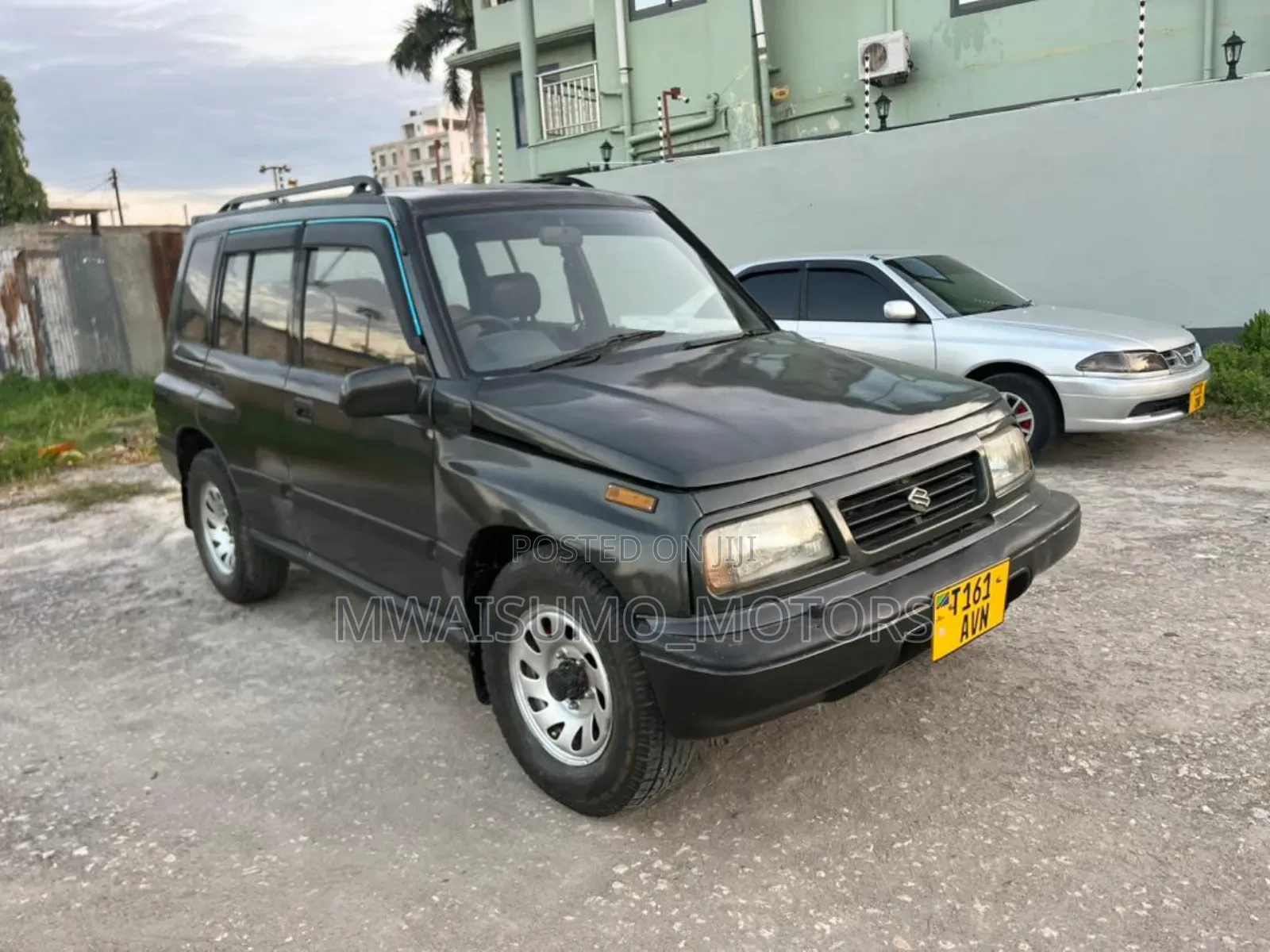Suzuki Escudo 1997 Black