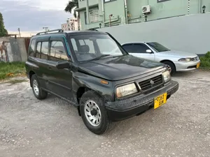 Suzuki Escudo 1997 Black