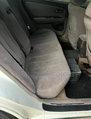 Toyota Mark II 1998 White