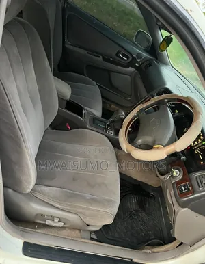 Toyota Mark II 1998 White