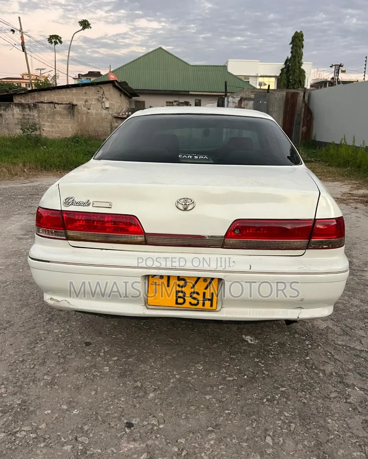 Toyota Mark II 1998 White