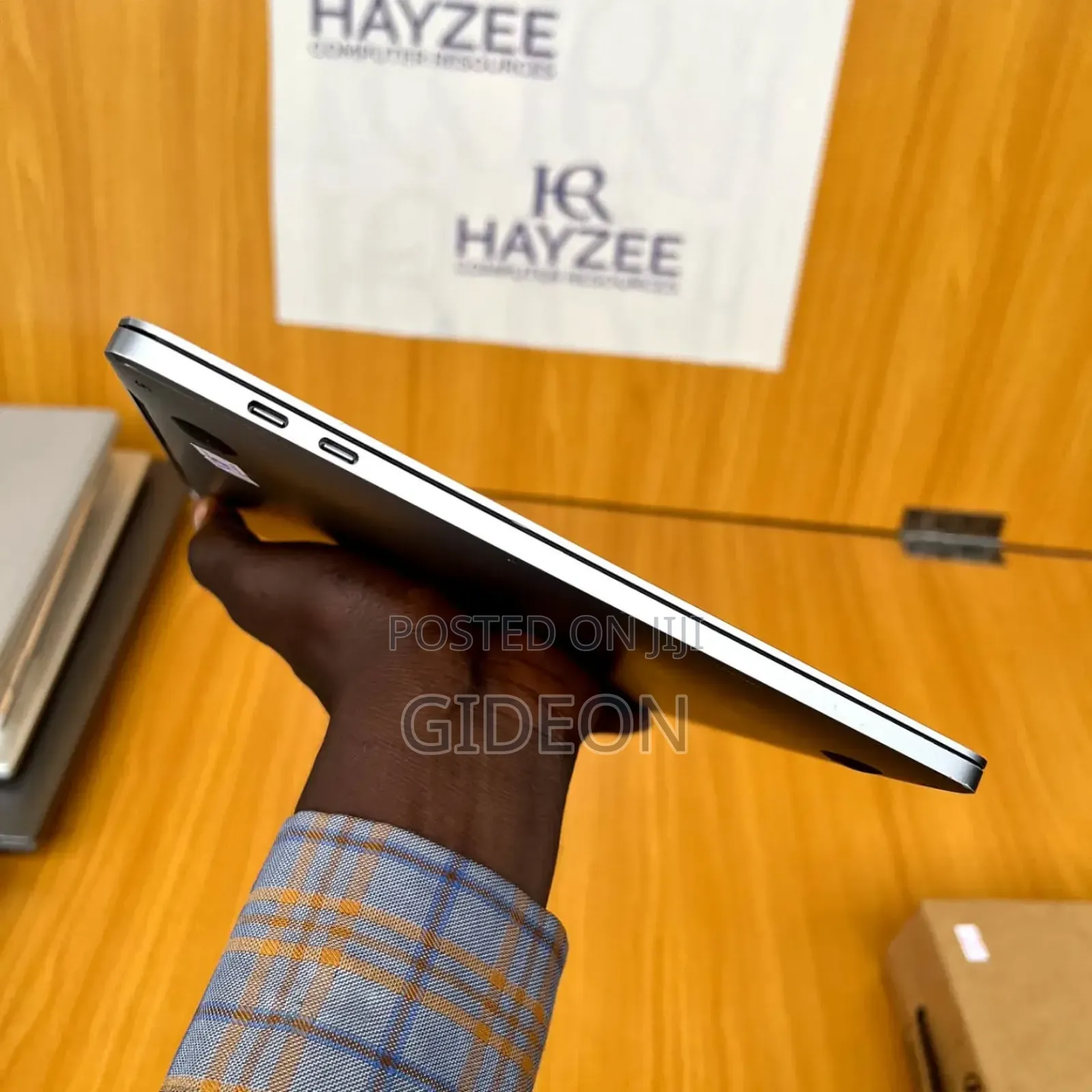Laptop Apple MacBook Pro 2020 M1 8GB Apple M1 SSD 512GB