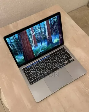 Laptop Apple MacBook Pro 2020 8GB Intel Core I7 SSD 512GB