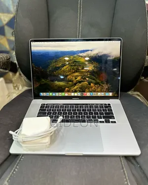 Laptop Apple MacBook Pro 2019 64GB Intel Core I9 SSD 512GB