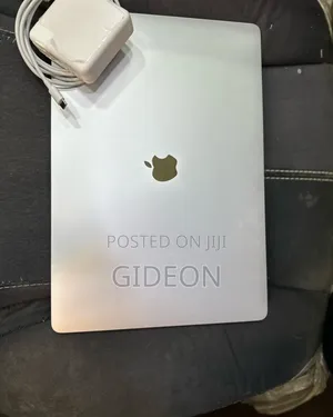 Laptop Apple MacBook Pro 2019 64GB Intel Core I9 SSD 512GB