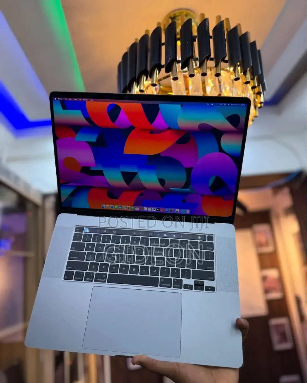 Laptop Apple MacBook Pro 2019 64GB Intel Core I9 SSD 512GB