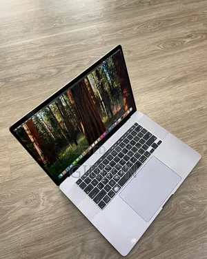 Laptop Apple MacBook Pro 2019 32GB Intel Core I9 SSD 1T