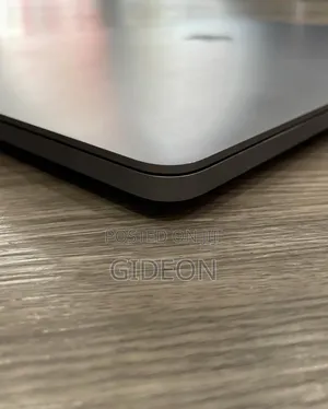 Laptop Apple MacBook Pro 2019 32GB Intel Core I9 SSD 1T
