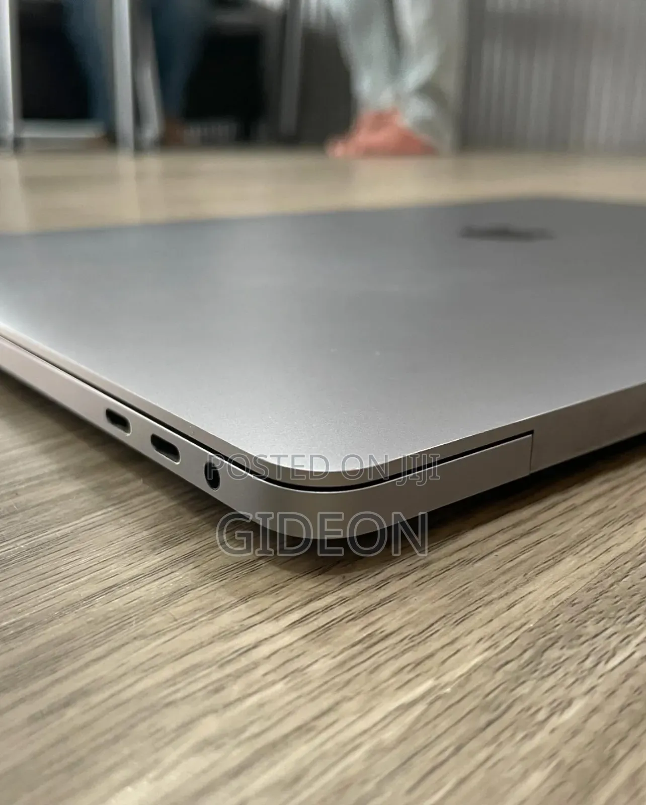 Laptop Apple MacBook Pro 2019 32GB Intel Core I9 SSD 1T