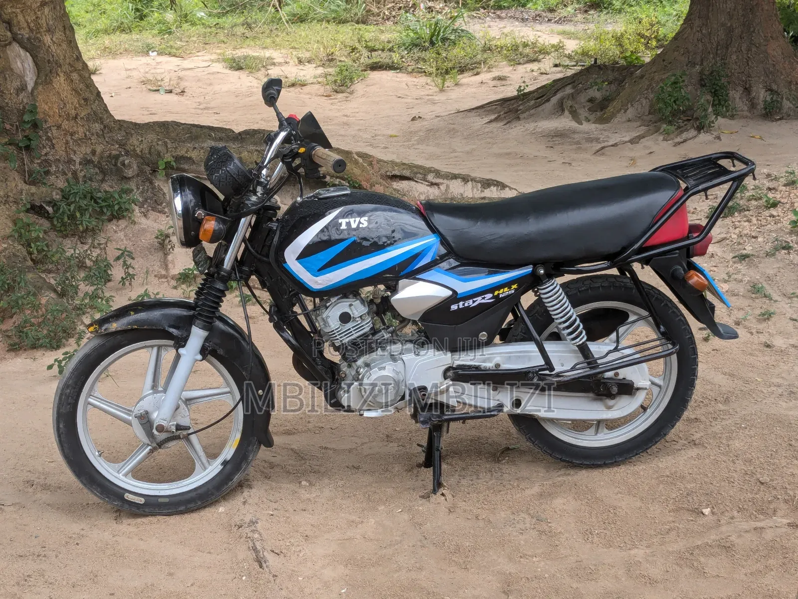 TVS HLX 125 2024 Black