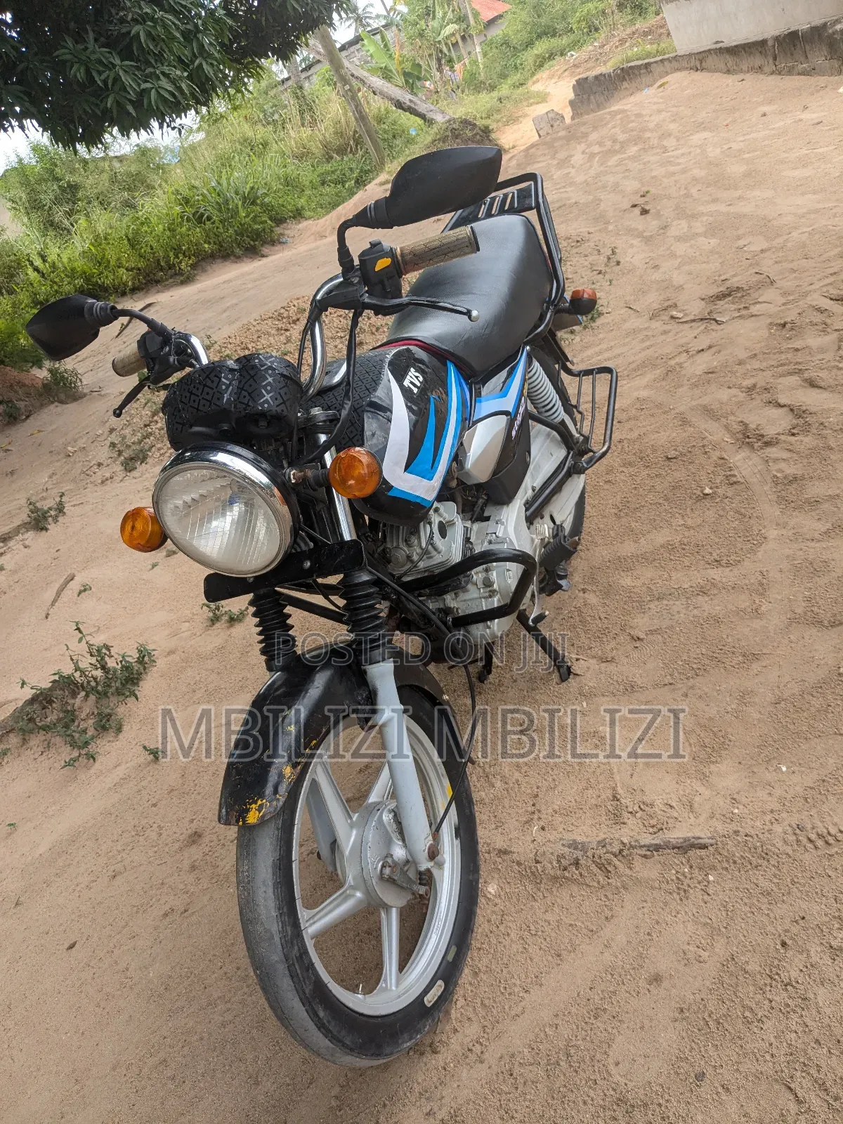 TVS HLX 125 2024 Black