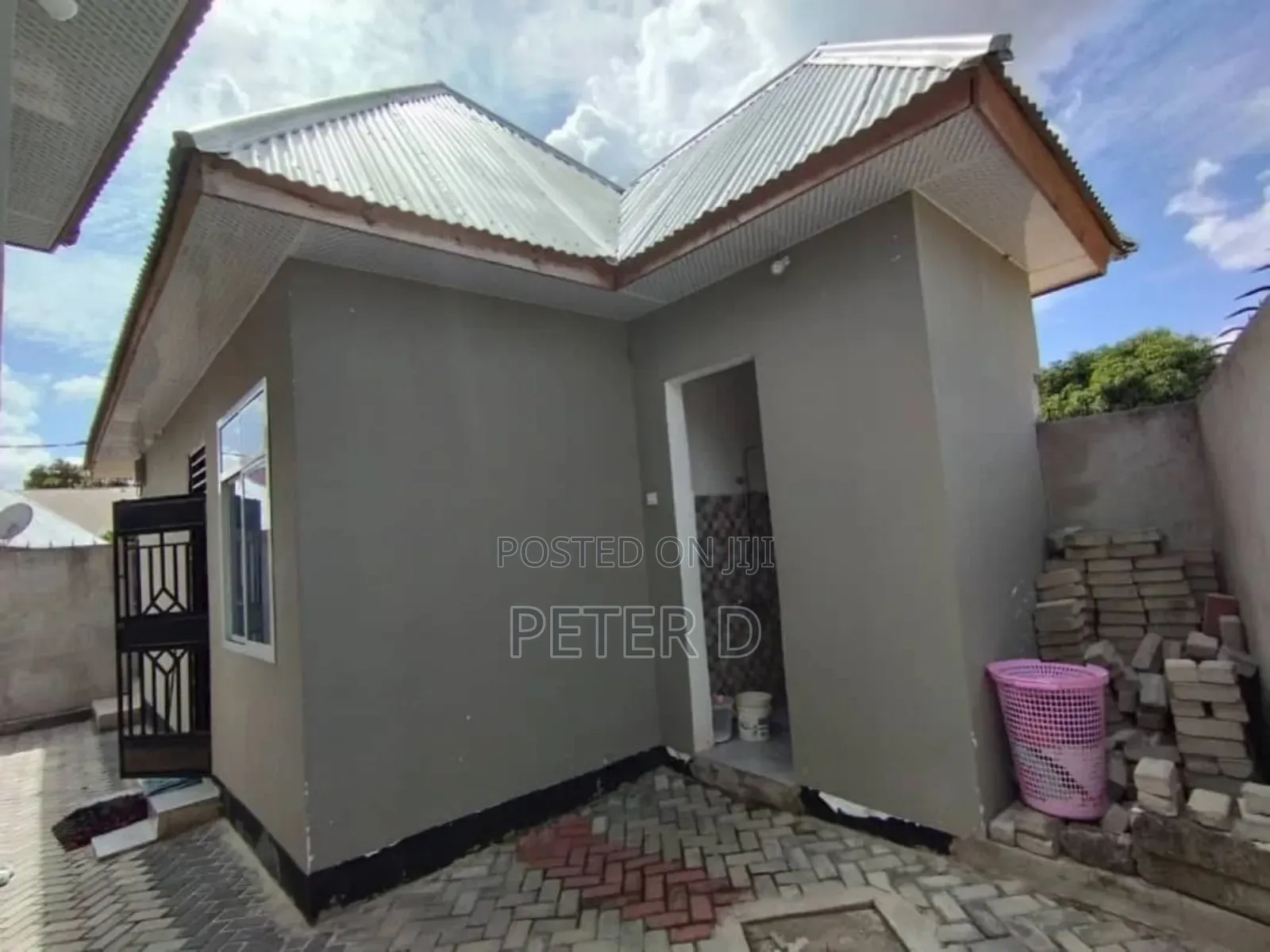 4bdrm House in Kitunda for sale