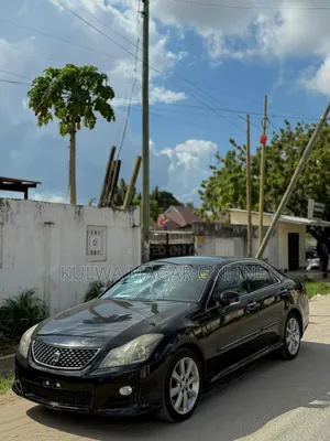 Toyota Crown 2010 Black