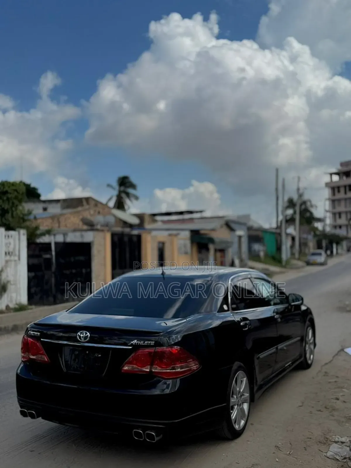 Toyota Crown 2010 Black