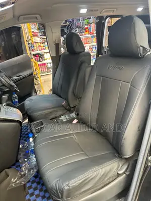 Photo - Toyota Vellfire Seat Covers
