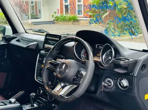 Mercedes-Benz G-Class 2018 White